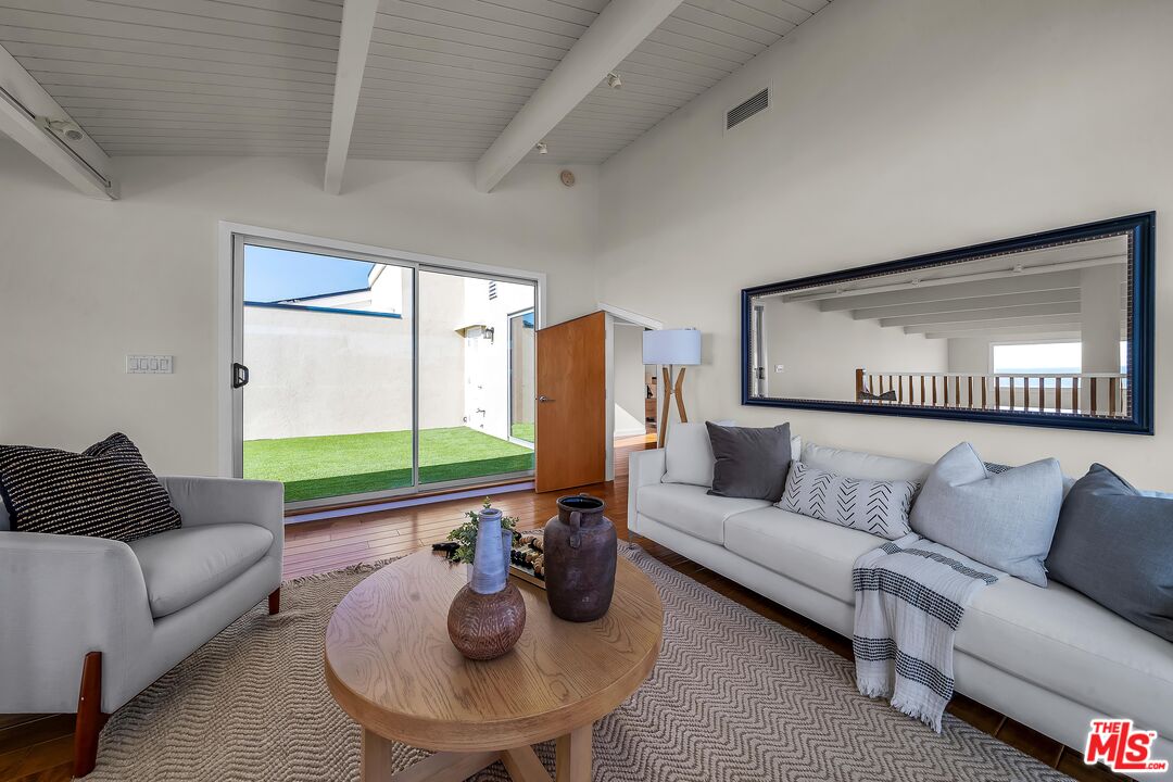 4 Lighthouse Street - 13