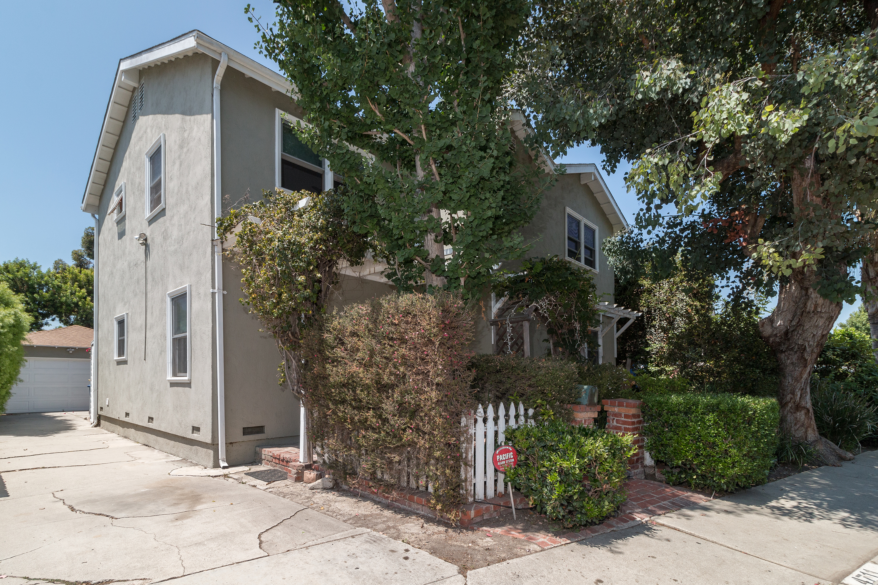 4711 Purdue Avenue